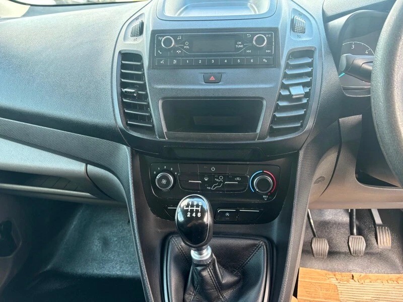 Used Ford Transit Connect 2018 for sale - 76762841: Photo 11