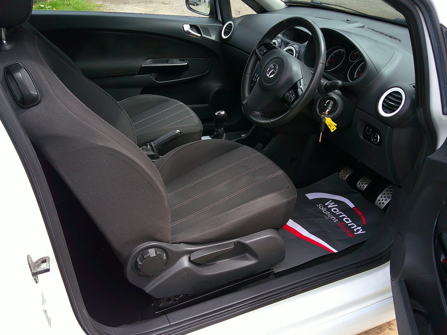 Used Vauxhall Corsa 2013 for sale - 78220938: Photo 13