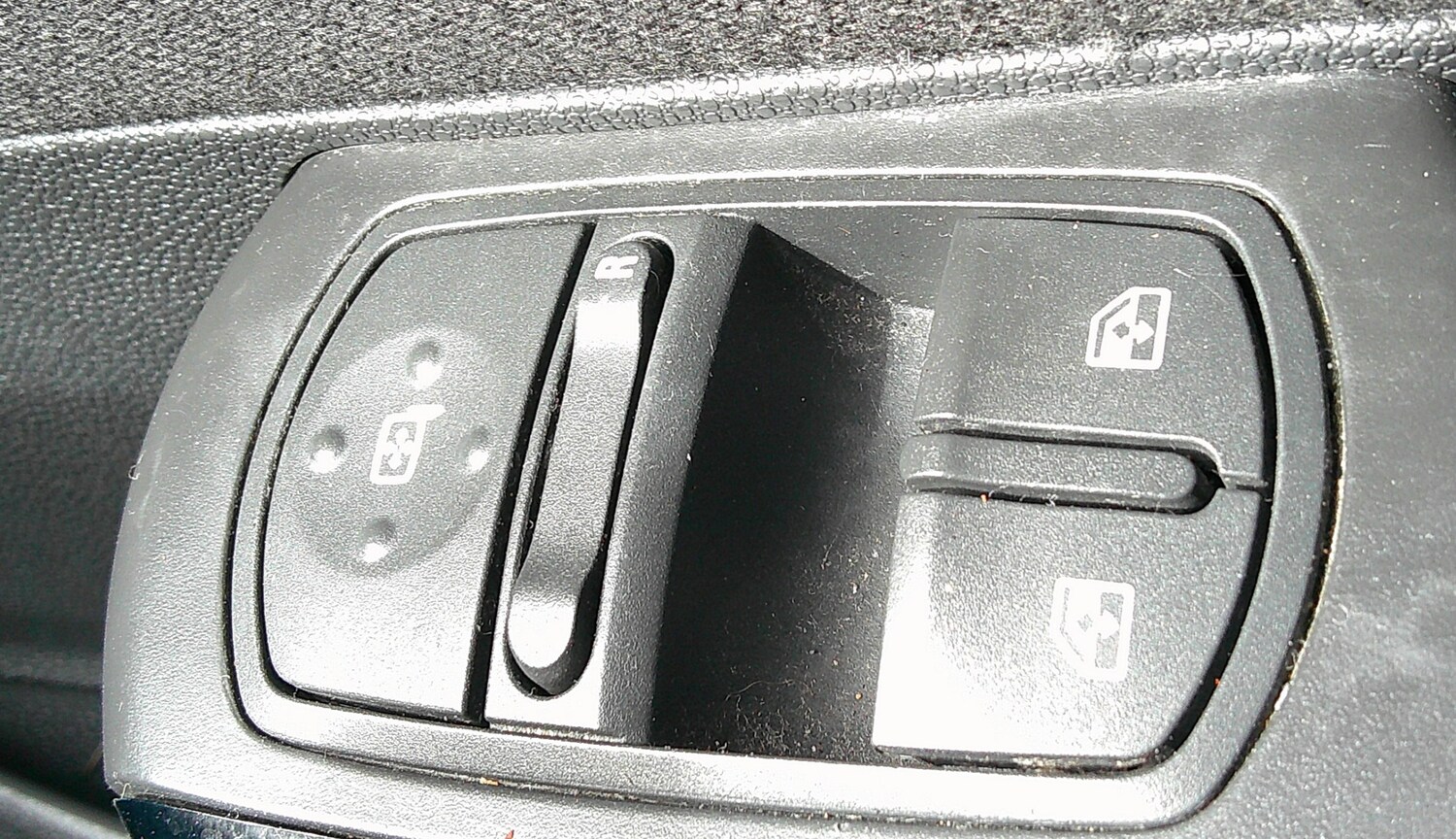 Used Vauxhall Corsa 2013 for sale - 78220938: Photo 20