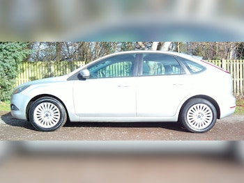 Used Ford Focus 2011 for sale - 77310933: Photo