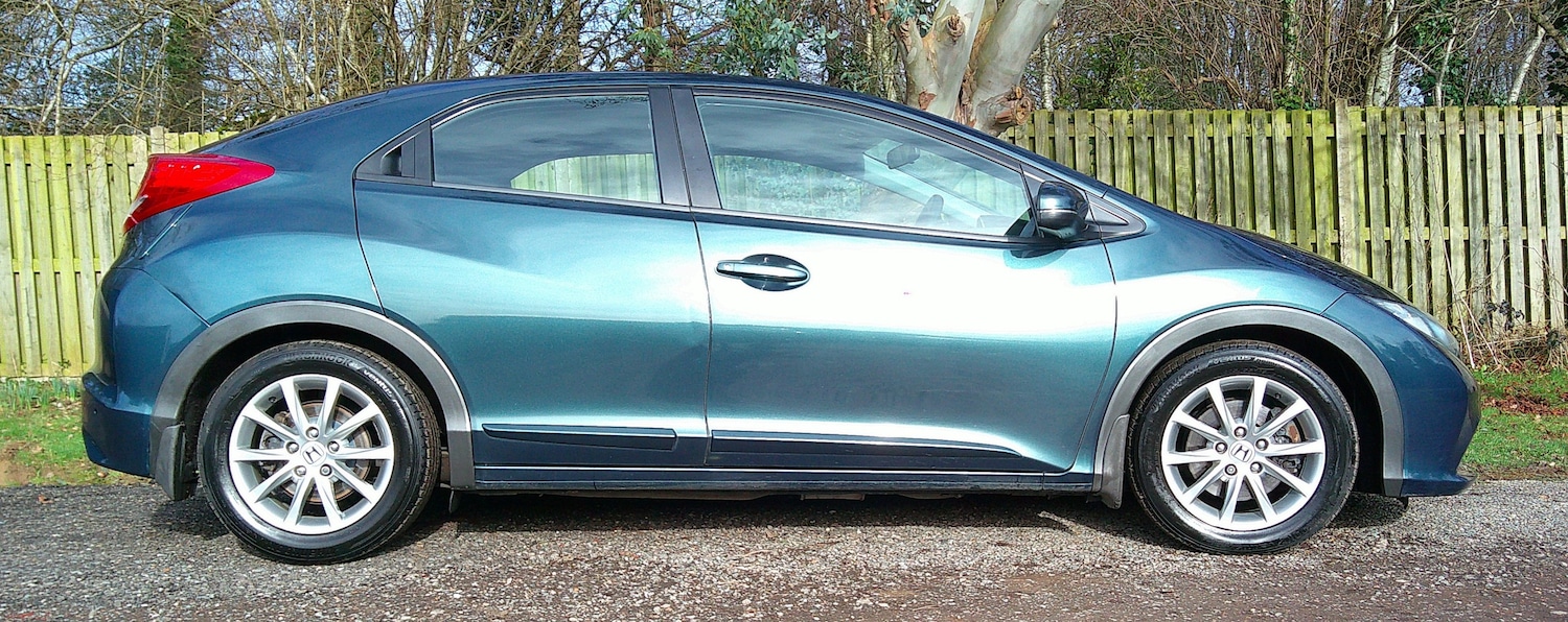 Used Honda Civic 2012 for sale - 77526281: Photo 4