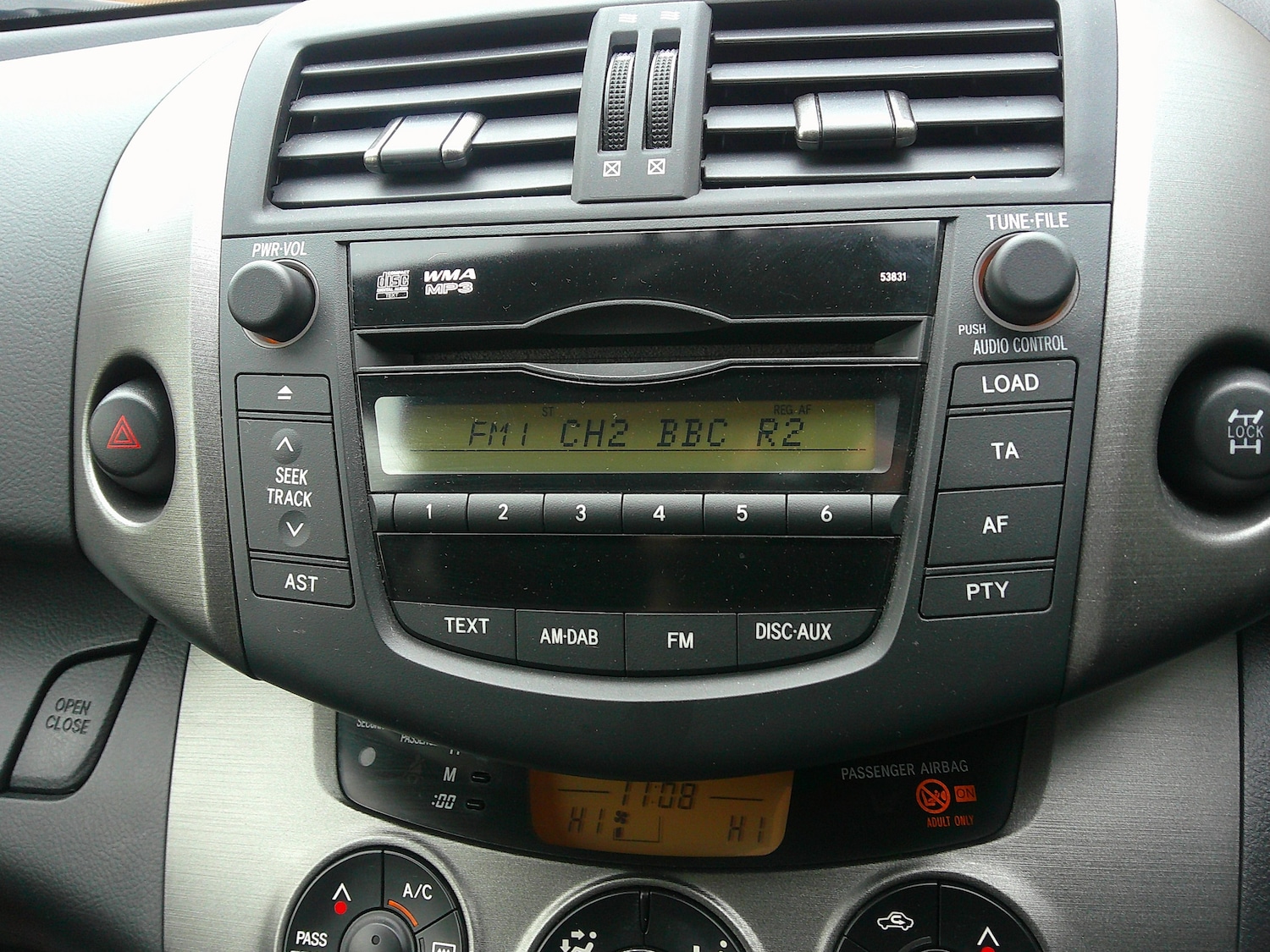 Used Toyota RAV4 2010 for sale - 76429537: Photo 11