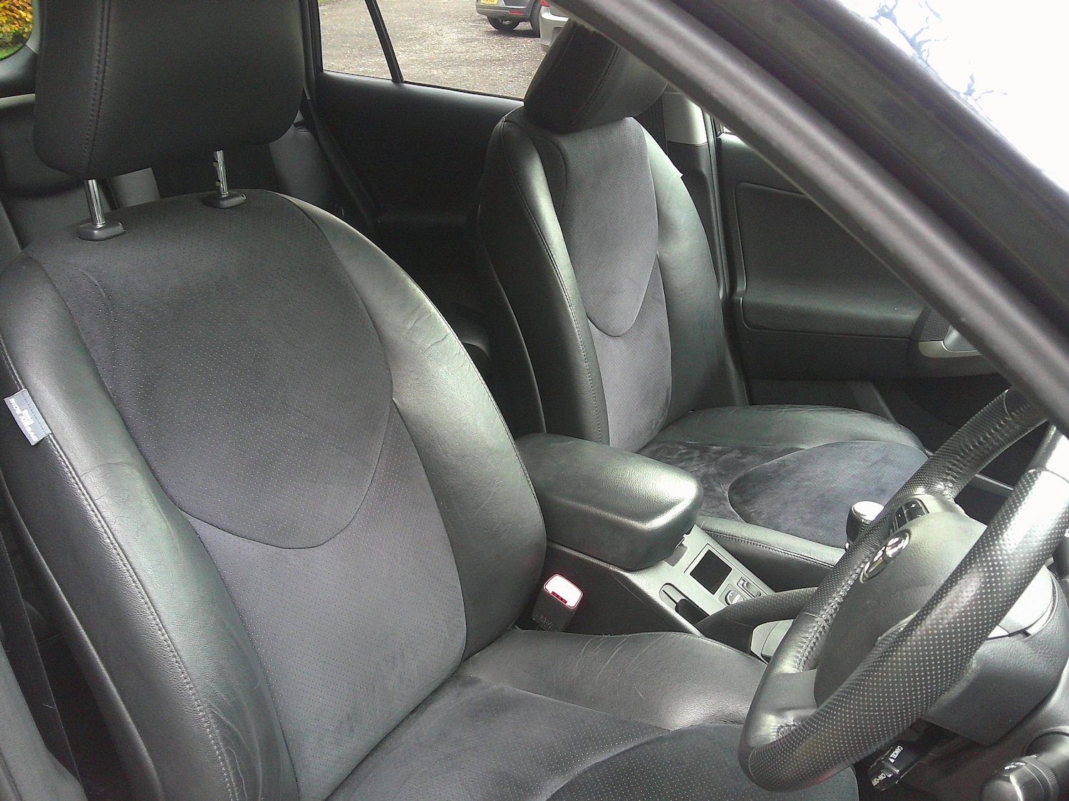 Used Toyota RAV4 2010 for sale - 76429537: Photo 16