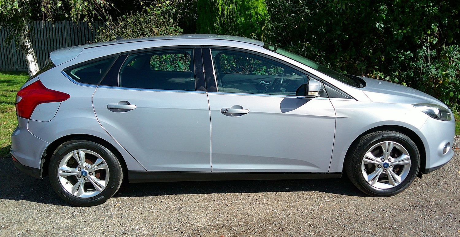 Used Ford Focus 2011 for sale - 77249358: Photo 5