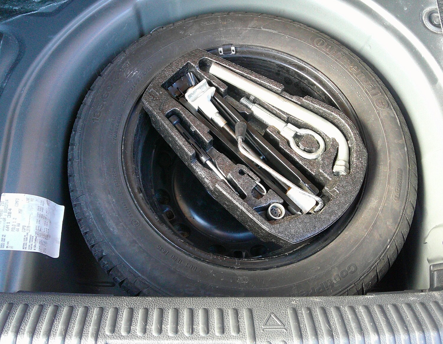 Used Volkswagen Polo 2014 for sale - 77159449: Photo 23