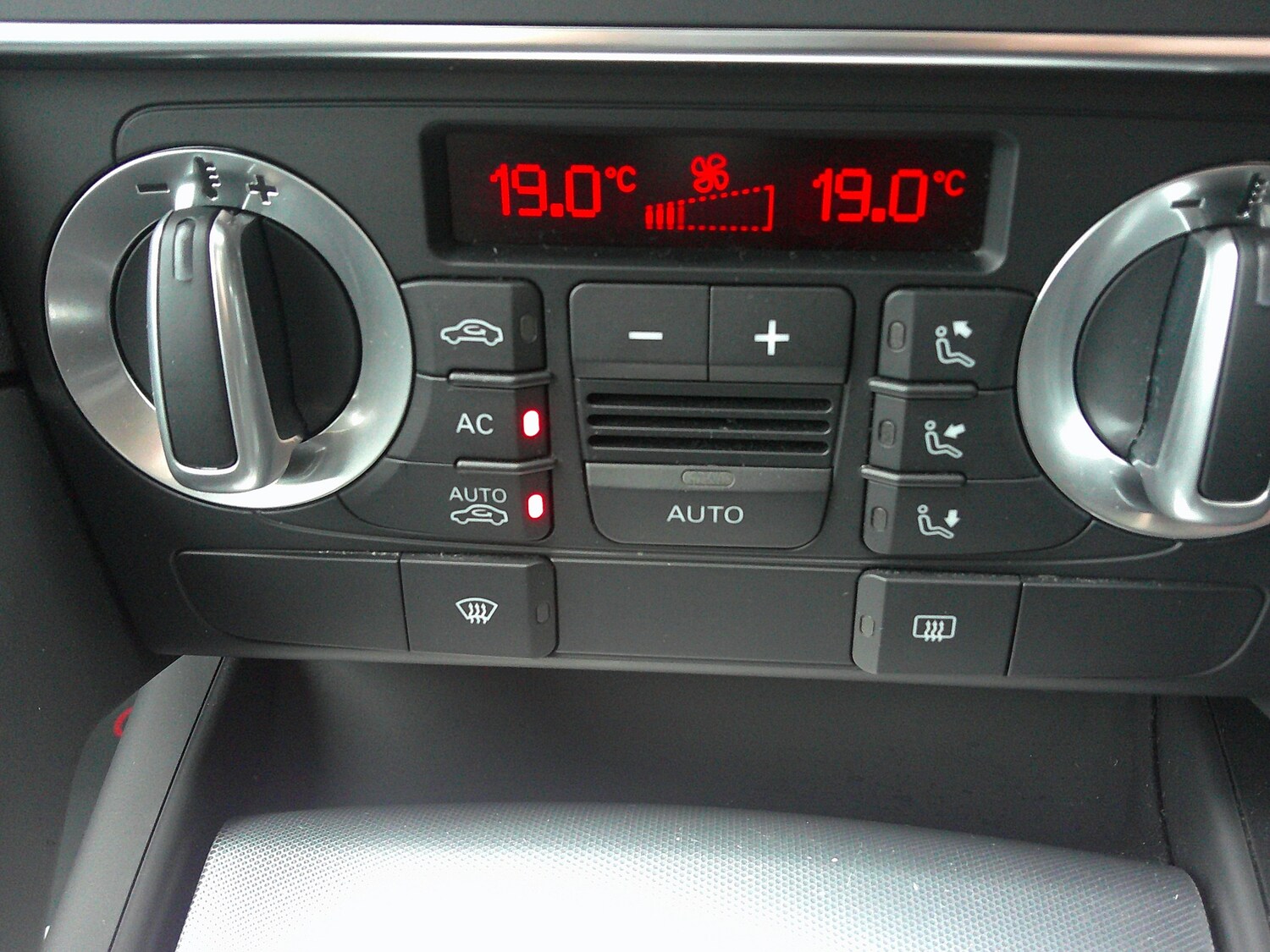 Used Audi A3 2010 for sale - 77679762: Photo 16