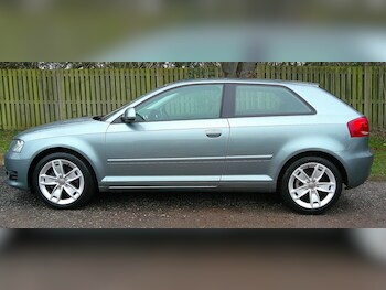 Used Audi A3 2010 for sale - 77679762: Photo