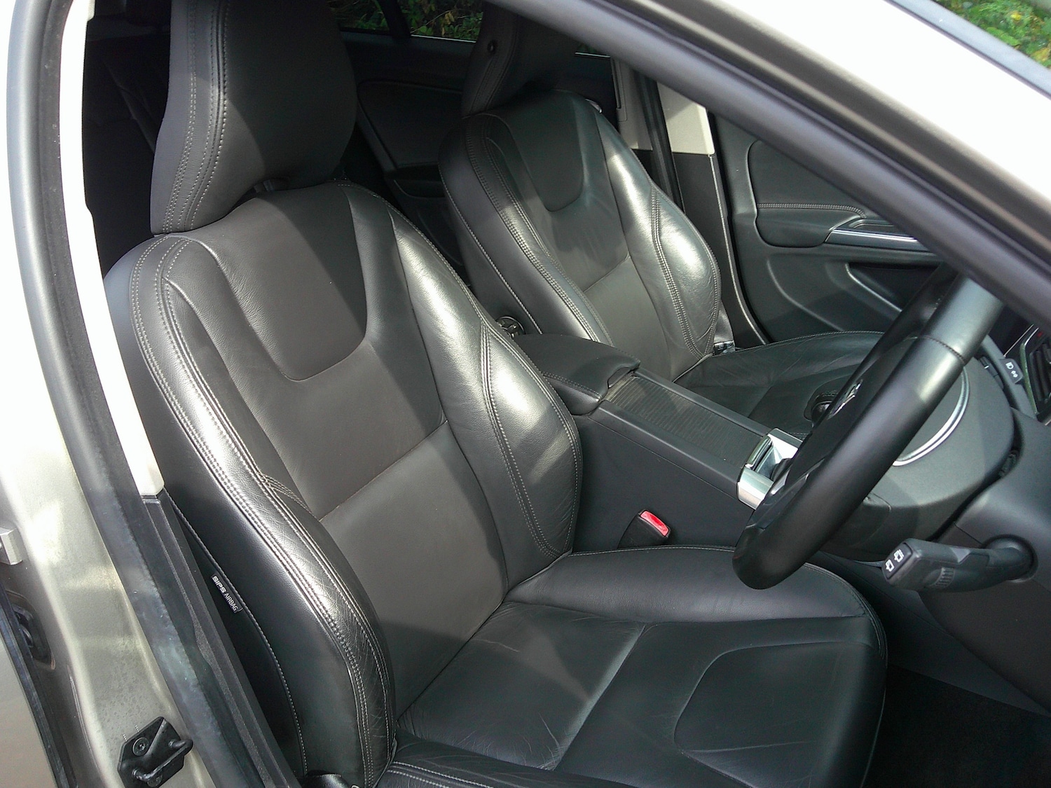 Used Volvo V60 2012 for sale - 76128024: Photo 12