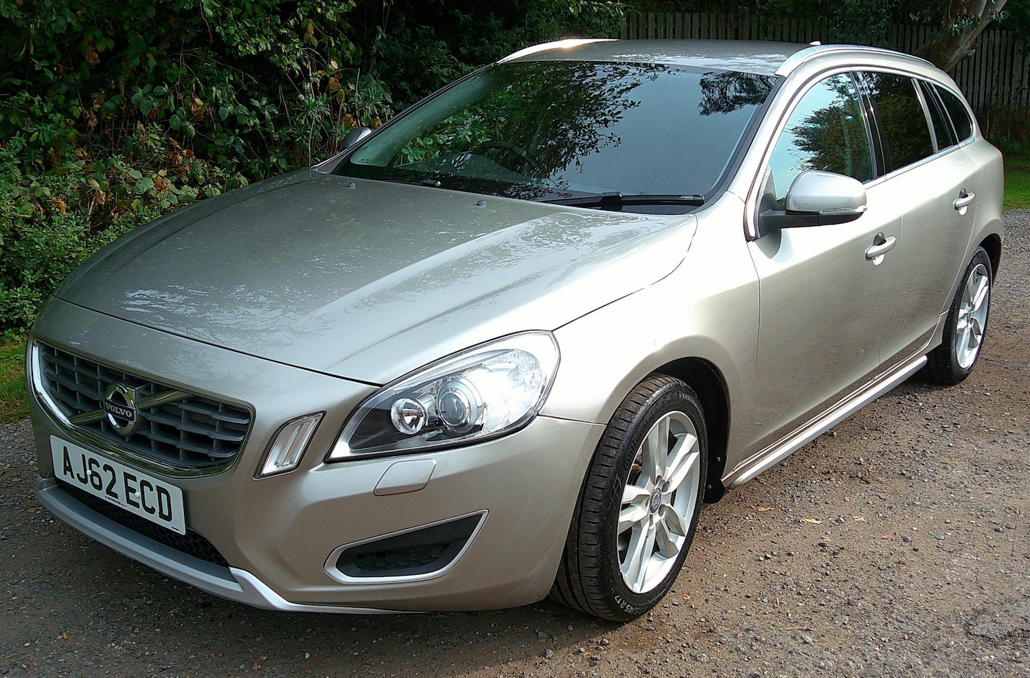Used Volvo V60 2012 for sale - 76128024: Photo 8