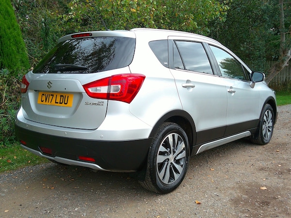 Used Suzuki SX4 2017 for sale - 76292891: Photo 6