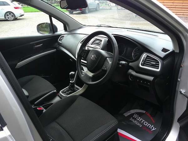 Used Suzuki SX4 2017 for sale - 76292891: Photo 8