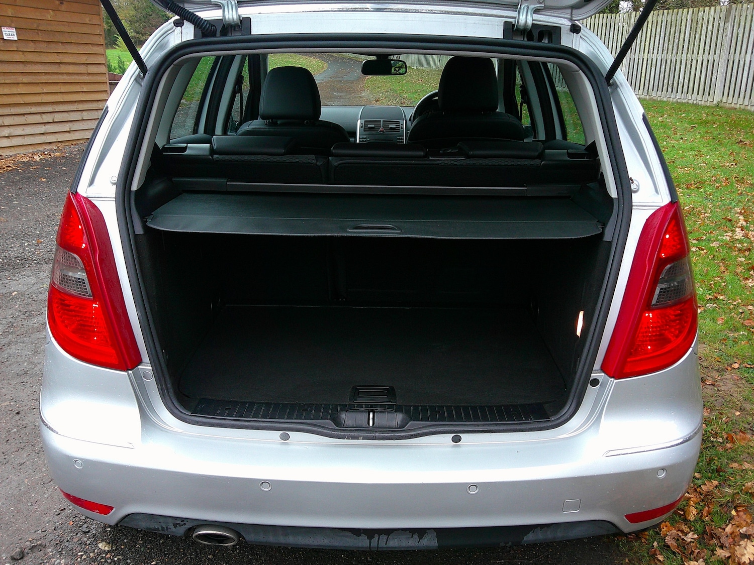 Used Mercedes-Benz A-Class 2011 for sale - 76665389: Photo 9