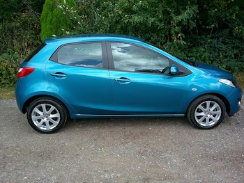 Used Mazda Mazda2 2013 for sale - 75717825: Photo