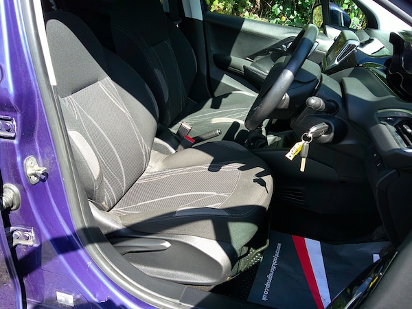 Used Peugeot 208 2014 for sale - 75835549: Photo 20
