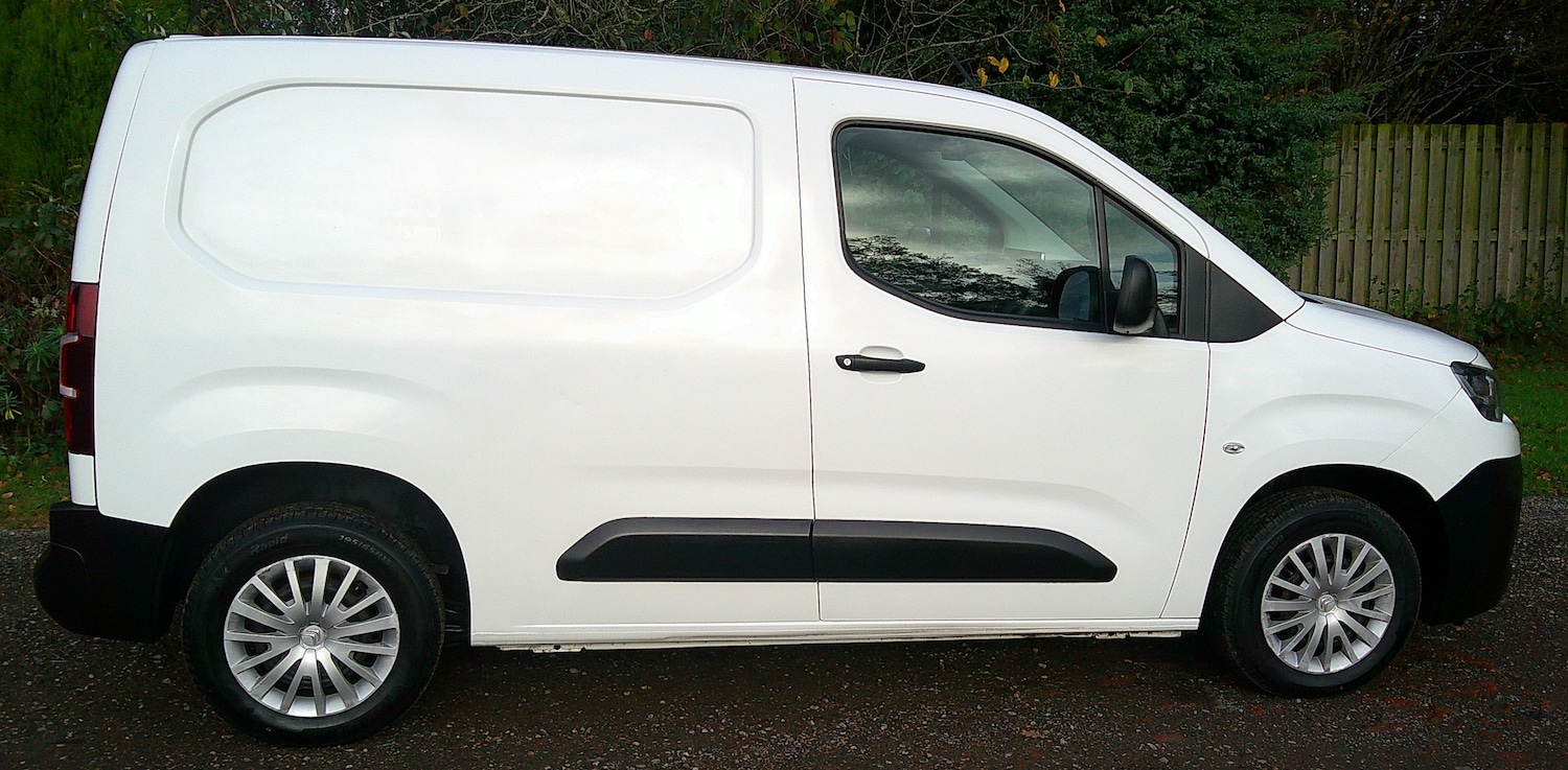 Used Citroen Berlingo 2020 for sale - 76588755: Photo 3