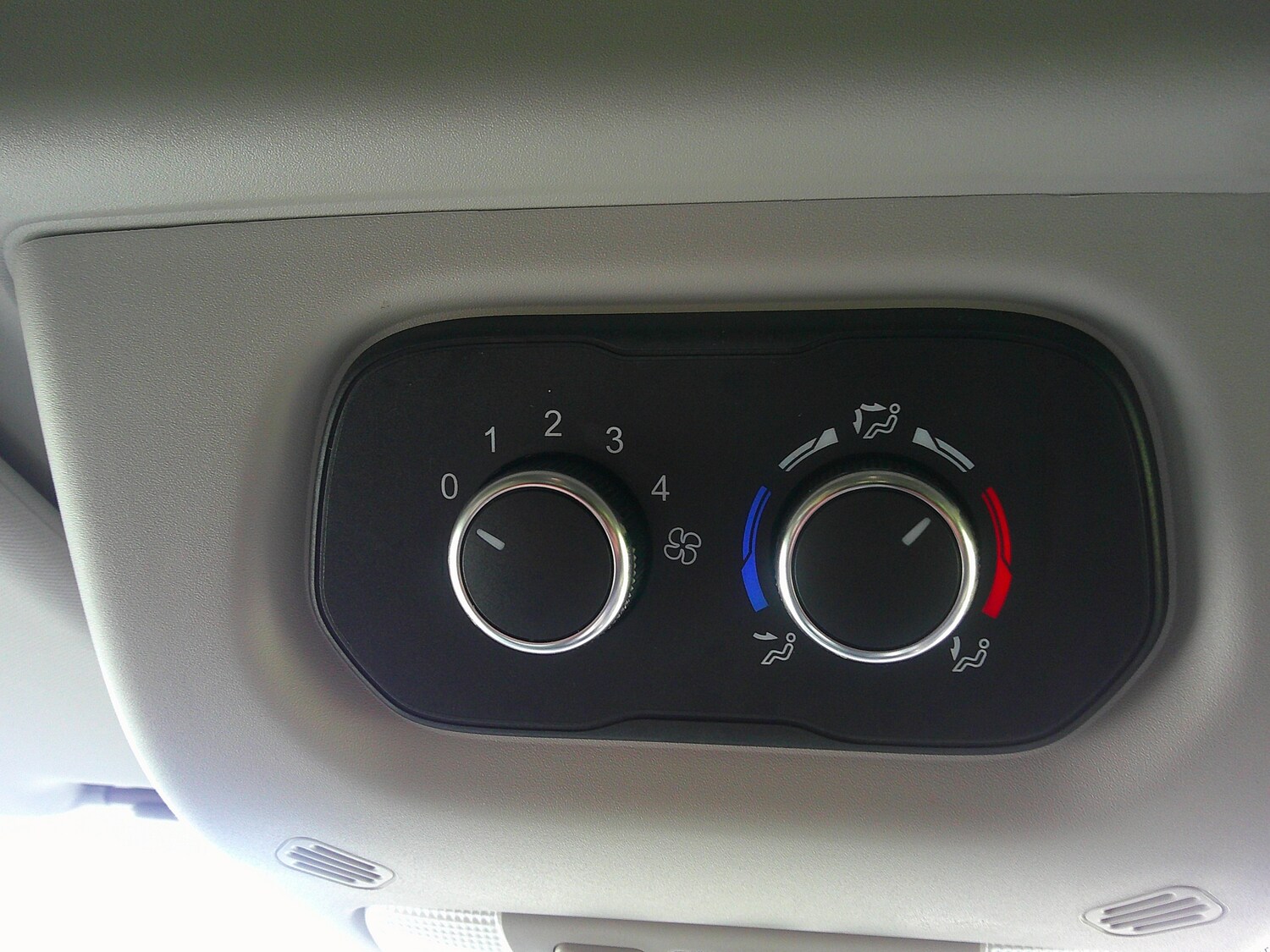 Used Ford Transit 2022 for sale - 76364409: Photo 26