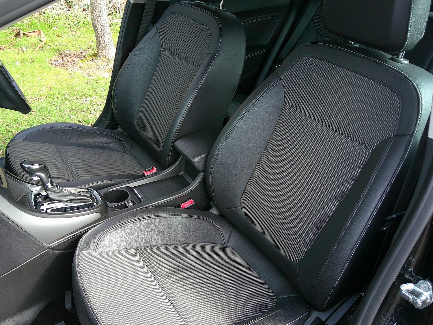 Used Vauxhall Astra 2010 for sale - 77935505: Photo 13