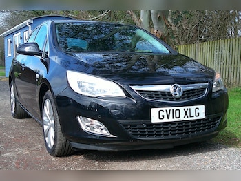 Vauxhall Astra feature image