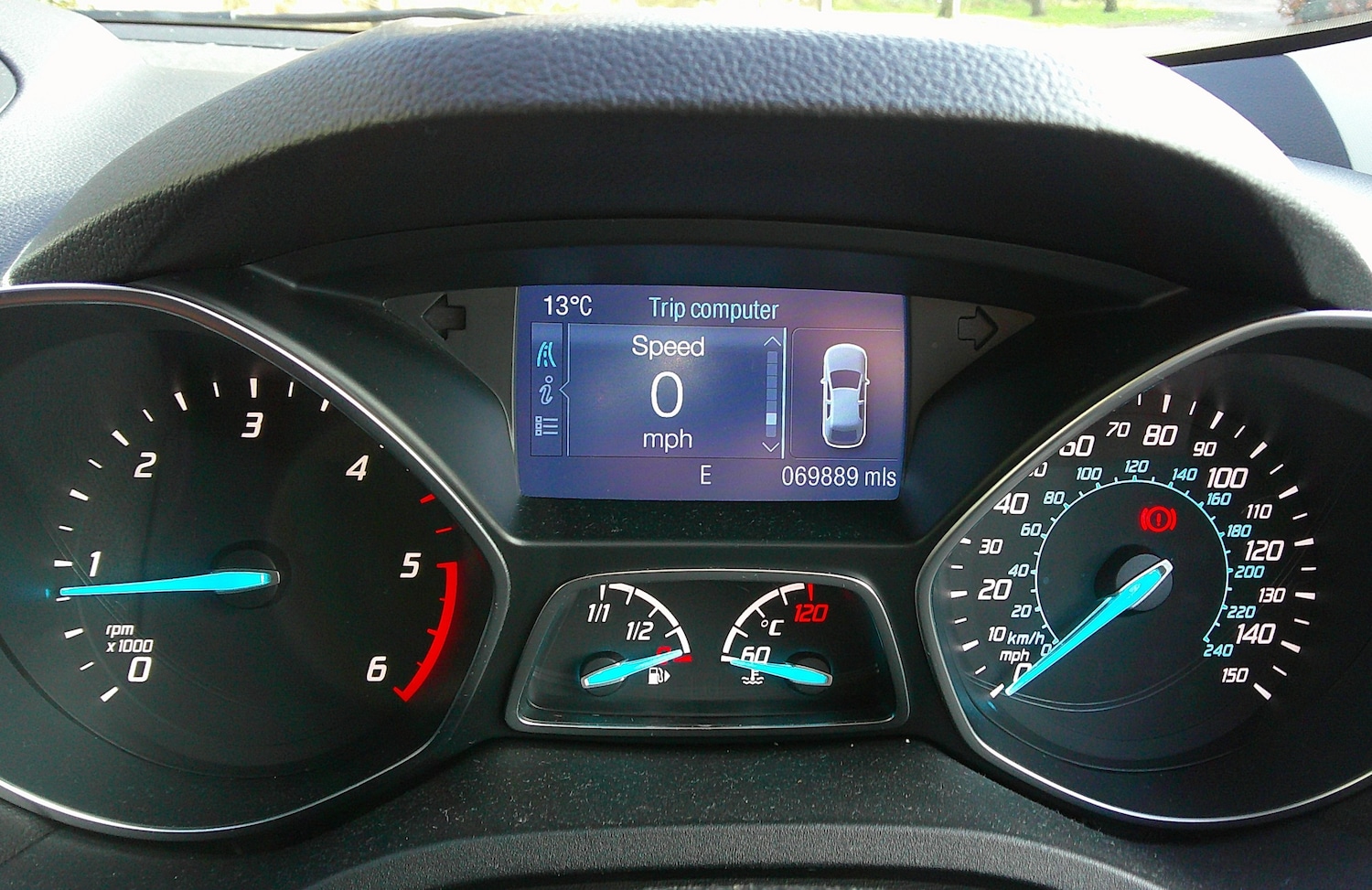 Used Ford Kuga 2014 for sale - 76892361: Photo 12