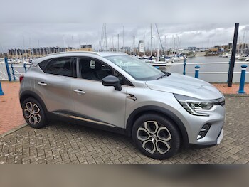 Used Renault Captur 2022 for sale - 78347575: Photo