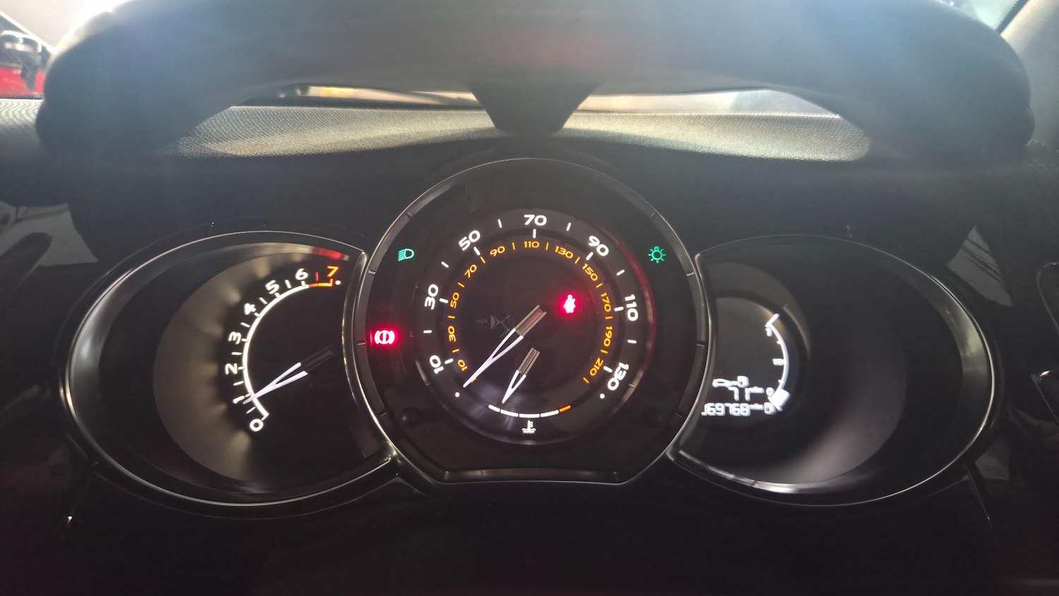 Used DS Automobiles DS 3 2018 for sale - 76728595: Photo 10