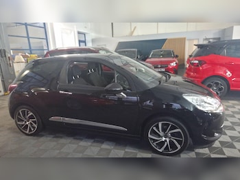 DS Automobiles - DS 3