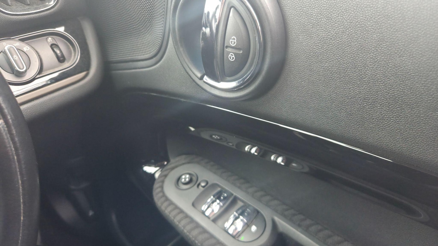 Used MINI Countryman 2017 for sale - 77320923: Photo 31