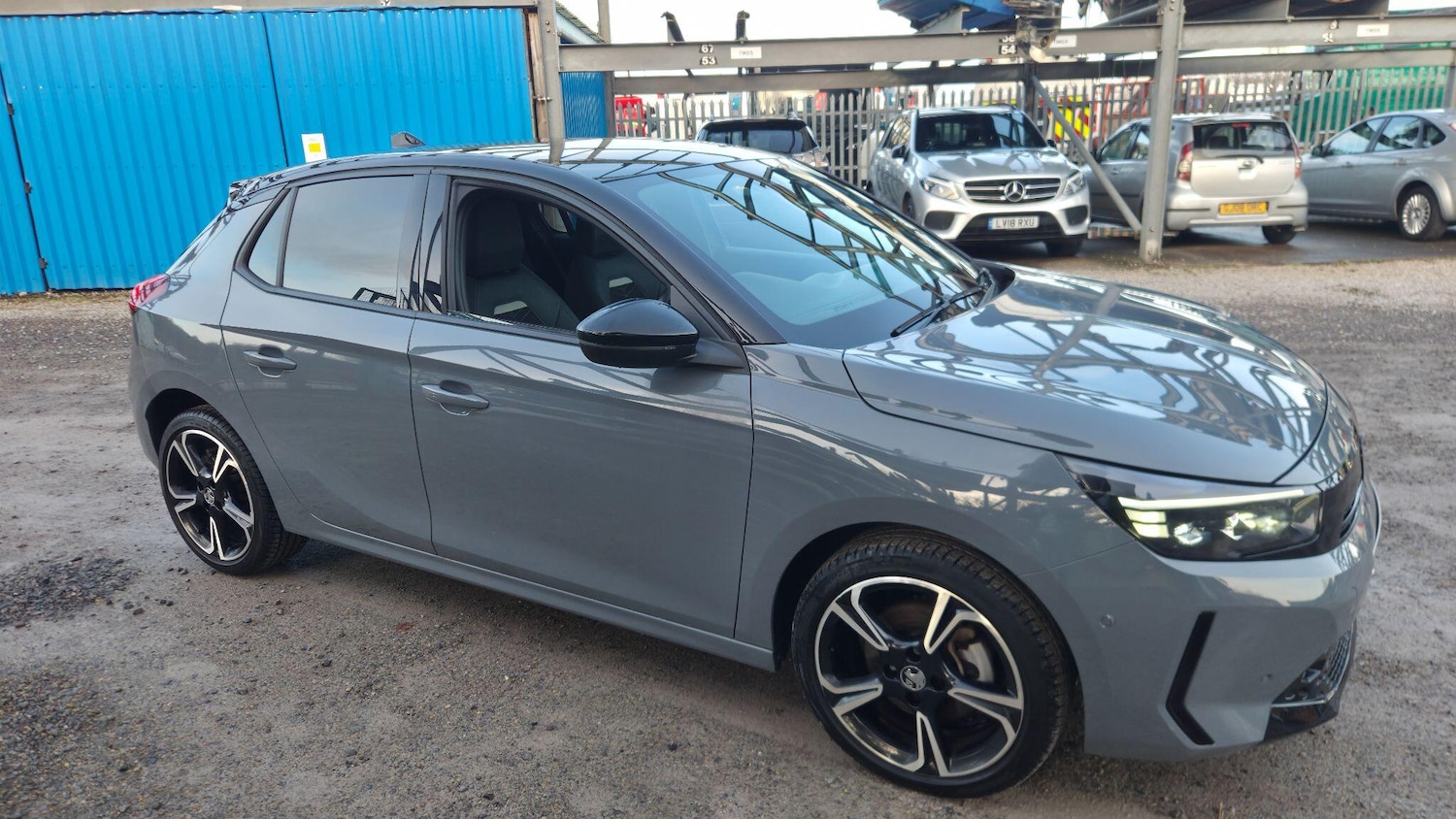 Used Vauxhall Corsa 2023 for sale - 77131615: Photo 1