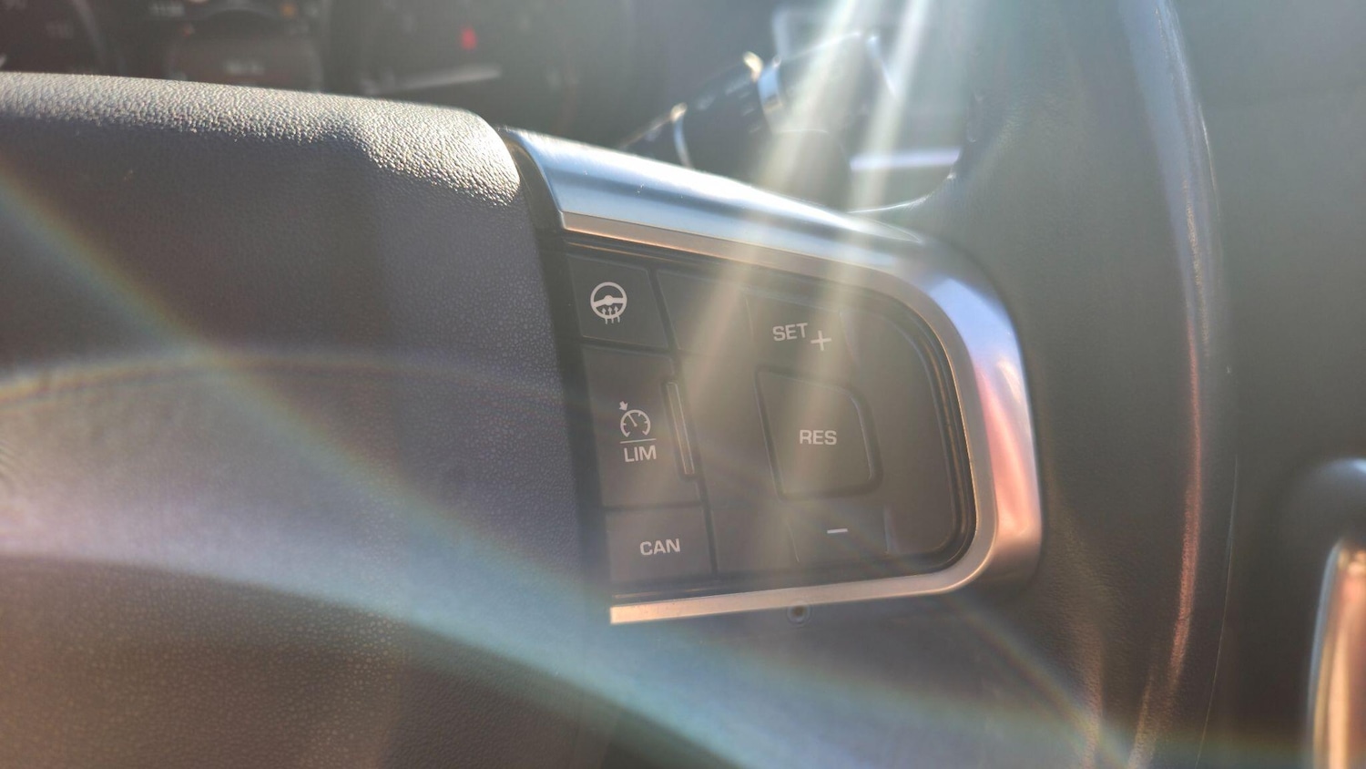 Used Land Rover Discovery Sport for sale - 76657599: Photo 20