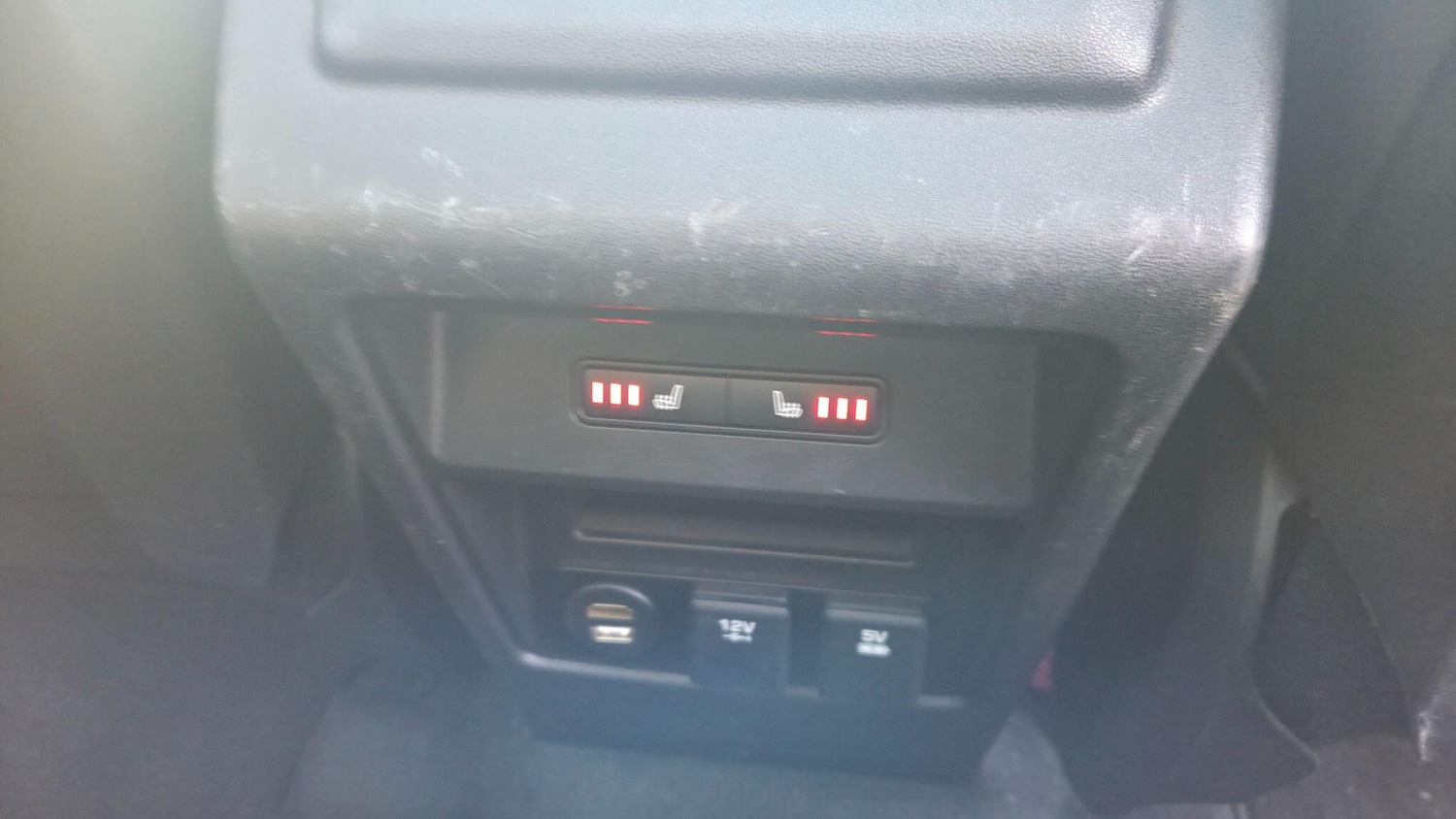 Used Land Rover Discovery Sport for sale - 76657599: Photo 27