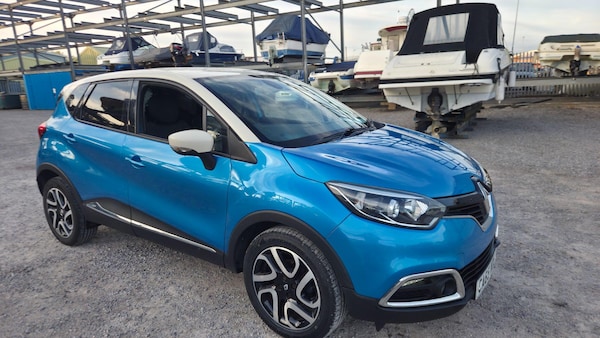 Used Renault Captur 2016 for sale - 76239511: Photo 3