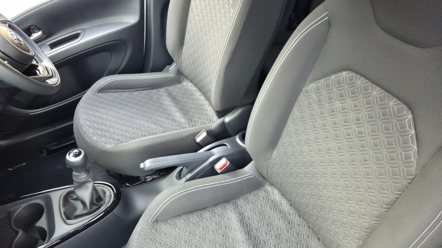 Used Toyota Aygo X 2024 for sale - 76645735: Photo 21