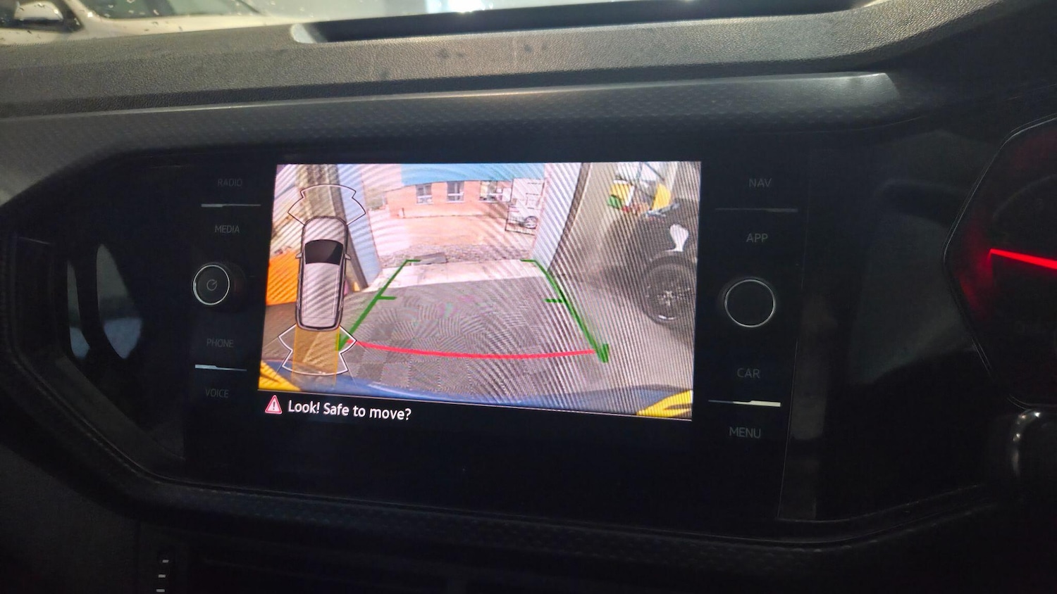 Used Volkswagen T-Cross 2020 for sale - 76472882: Photo 11