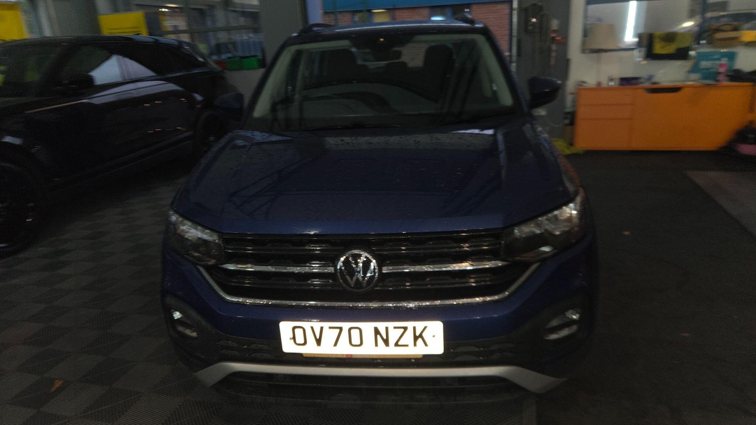 Used Volkswagen T-Cross 2020 for sale - 76472882: Photo 2