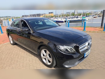 Used Mercedes-Benz E Class 2016 for sale - 79464440: Photo