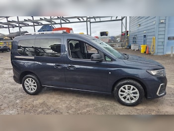 Used Ford Tourneo Connect 2022 for sale - 78292549: Photo