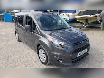 Used Ford Grand Tourneo Connect 2019 for sale - 79075983: Photo