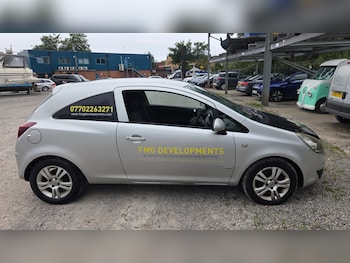 Used Vauxhall Corsa 2010 for sale - 75543573: Photo