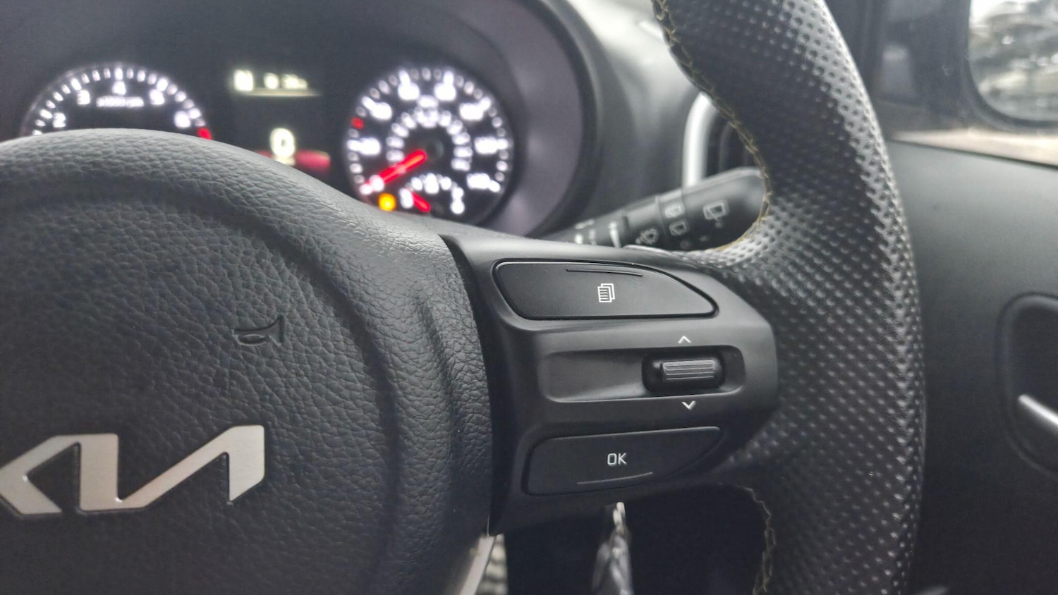 Used Kia Picanto 2022 for sale - 76473115: Photo 23