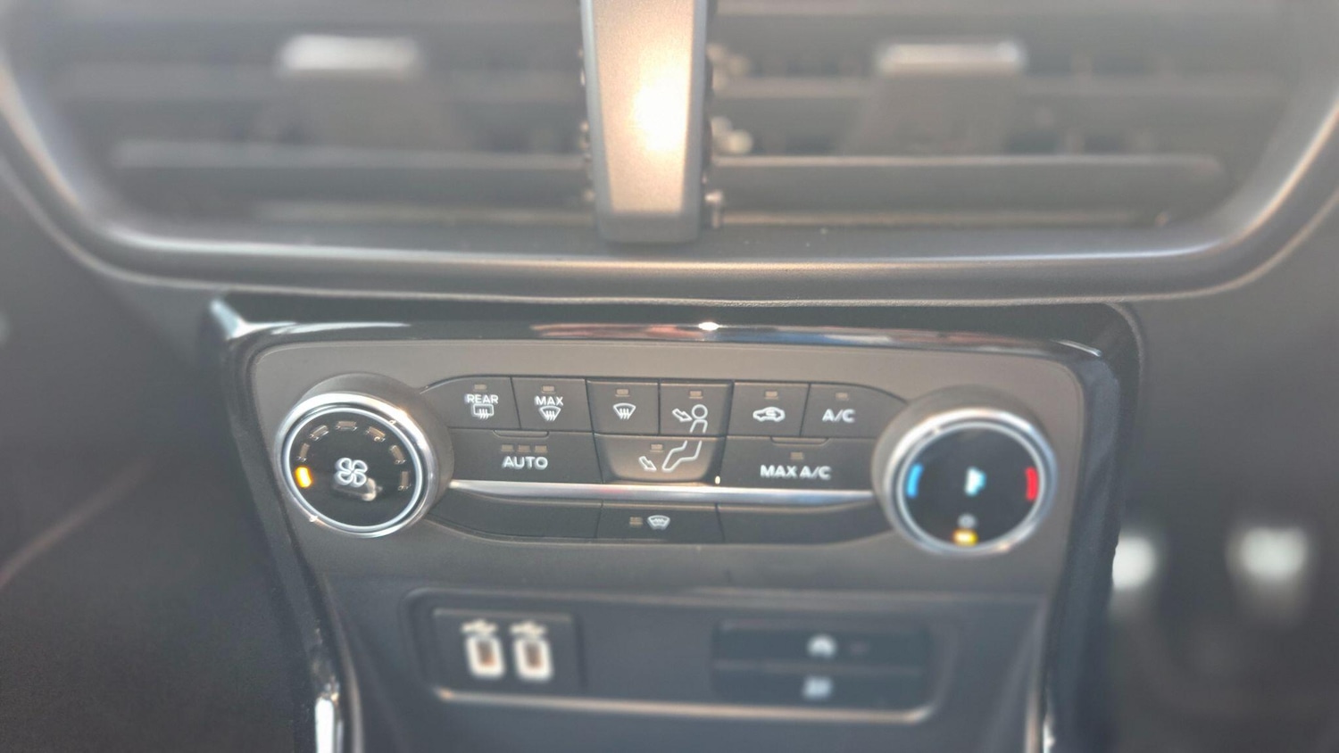 Used Ford Ecosport 2020 for sale - 76714200: Photo 18