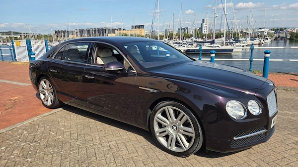 Used Bentley Flying Spur 2016 for sale - 76199921: Photo 2