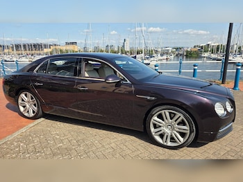 Used Bentley Flying Spur 2016 for sale - 76199921: Photo