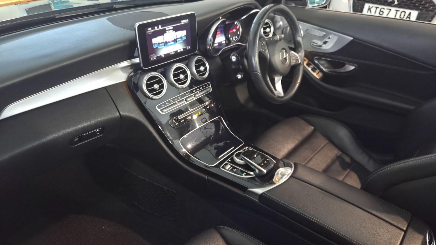 Used Mercedes-Benz C Class 2017 for sale - 76512460: Photo 29