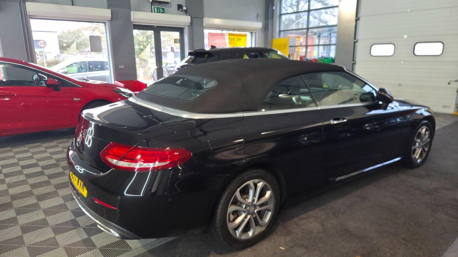 Used Mercedes-Benz C Class 2017 for sale - 76512460: Photo 7