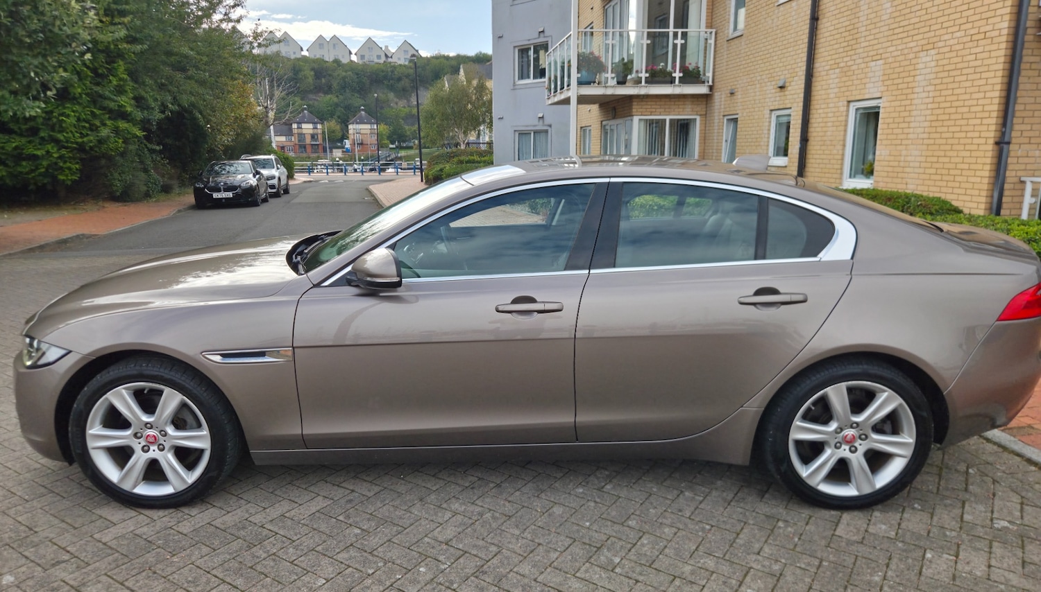 Used Jaguar XE 2016 for sale - 76027106: Photo 10