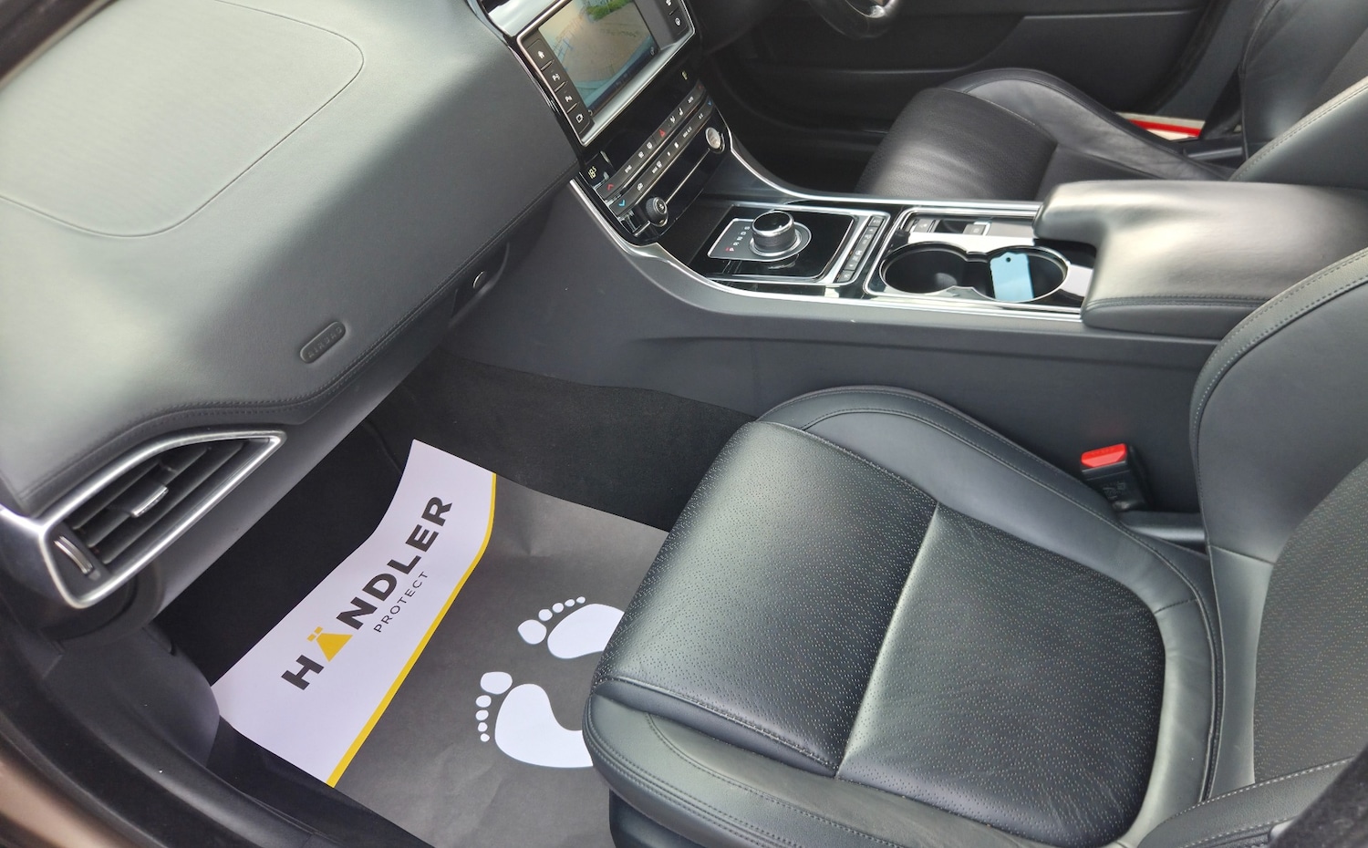 Used Jaguar XE 2016 for sale - 76027106: Photo 24