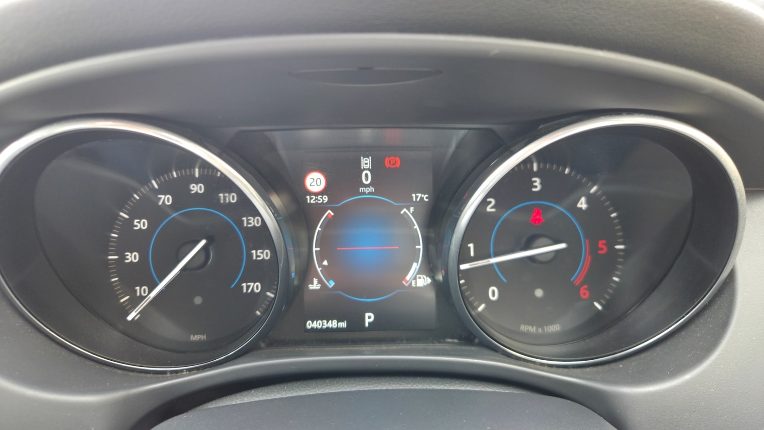 Used Jaguar XE 2016 for sale - 76027106: Photo 25