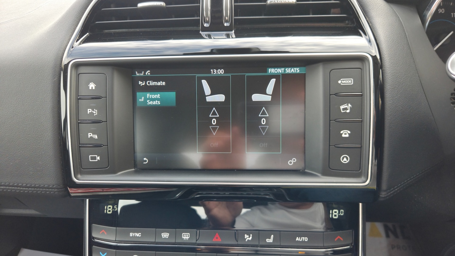 Used Jaguar XE 2016 for sale - 76027106: Photo 32