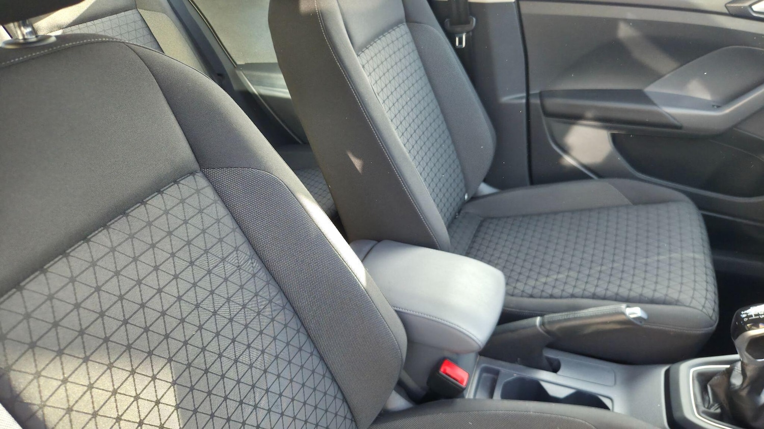 Used Volkswagen T-Cross 2019 for sale - 76942398: Photo 19