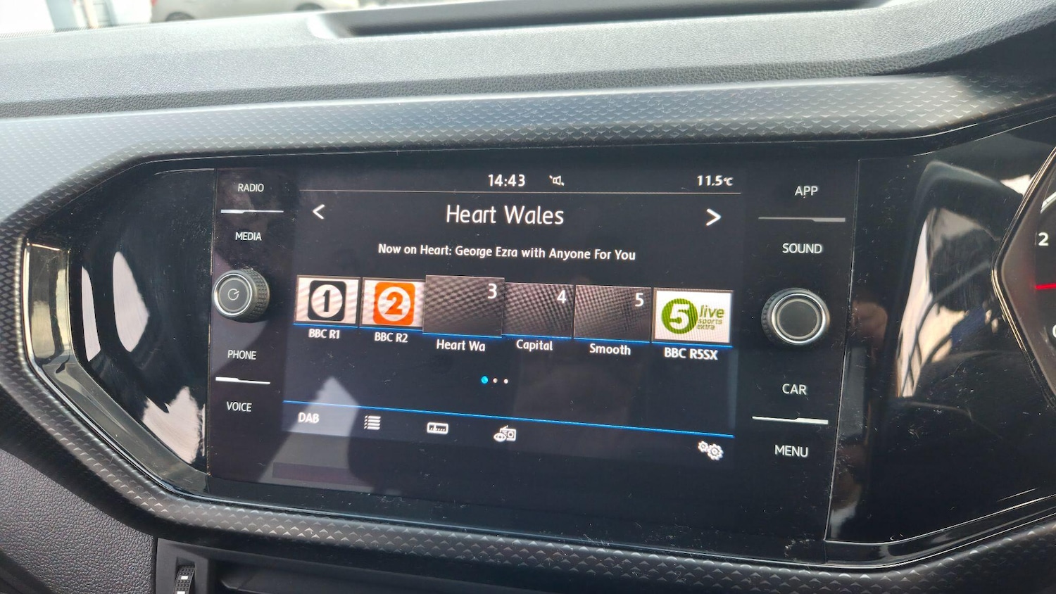 Used Volkswagen T-Cross 2019 for sale - 76942398: Photo 21